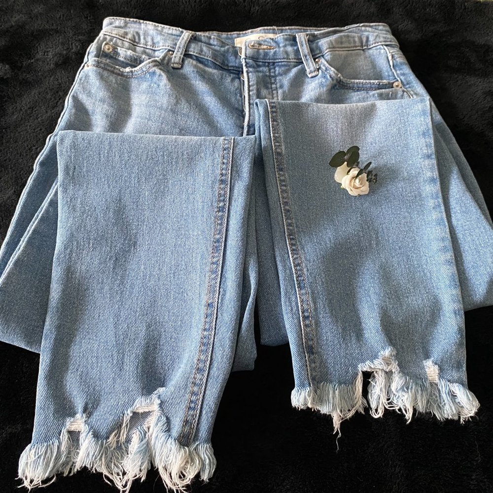 JESSICA SIMPSON VIntage Taper Jean Light Wash - Sz 26